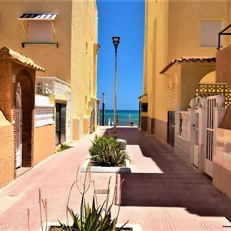 34 Retro House - Alicante Real Estate *