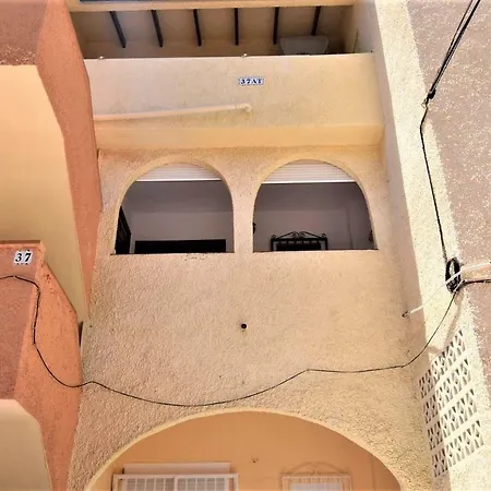 34 Retro House - Alicante Real Estate Apartment *